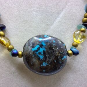A Vintage Chrysocolla Gemstone Shell Choker Necklace Boho Hippie Chic Unique